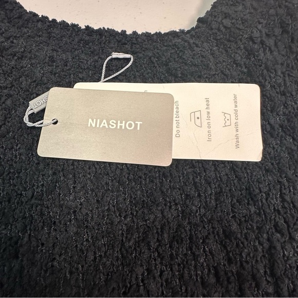Niashot Black Women's Sweater Size XL - Picture 7 of 8